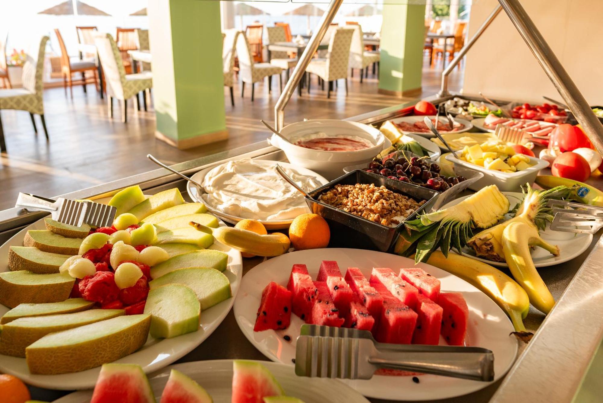 Hotel Corfu Maris Bellos Benitses (Corfu)